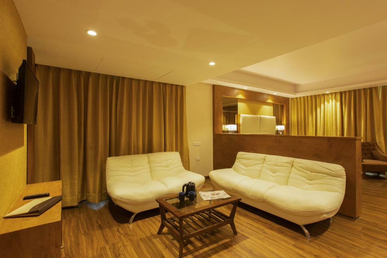 Sarovar Portico, Somnāth Exterior foto