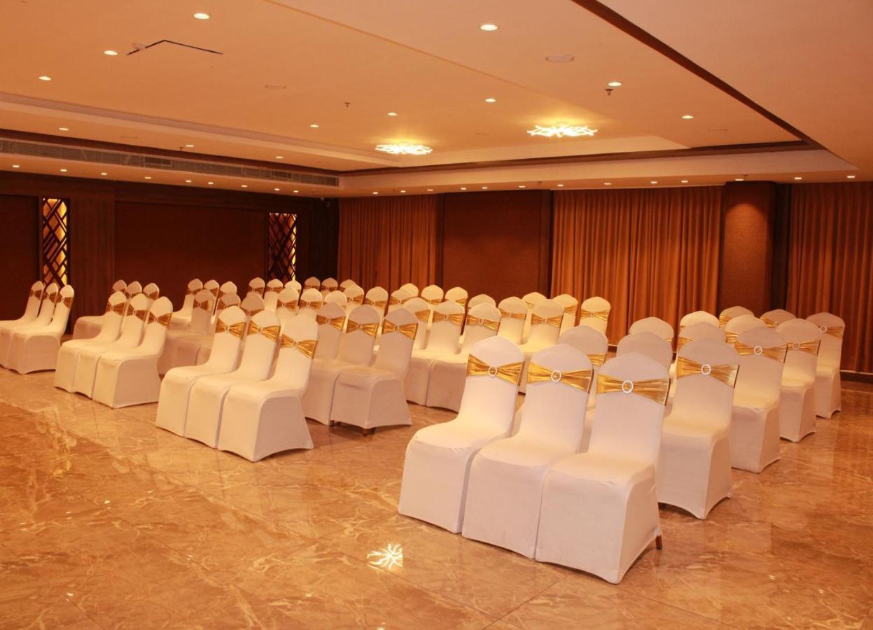 Sarovar Portico, Somnāth Exterior foto