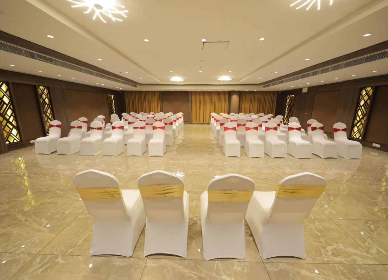 Sarovar Portico, Somnāth Exterior foto