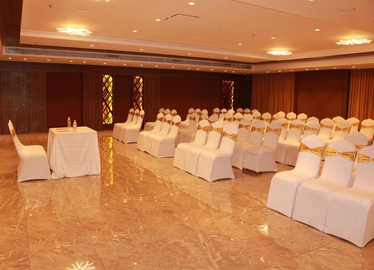 Sarovar Portico, Somnāth Exterior foto